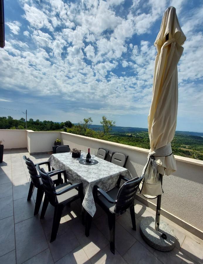 Apartment Bellavista Grožnjan Eksteriør billede